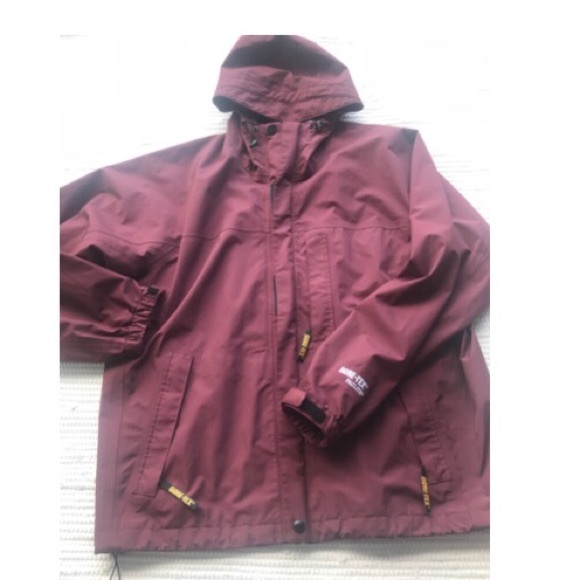 GORE-TEX Other - 🚨1X PRICE DROP🚨GORE-TEX WATERPROOF PACLITE MENS